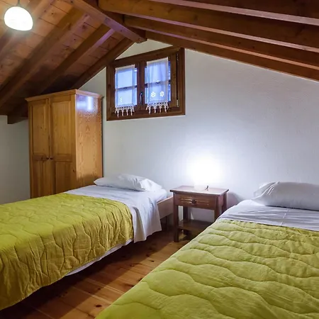 别墅 μeropi & Natalia 斯科派洛斯